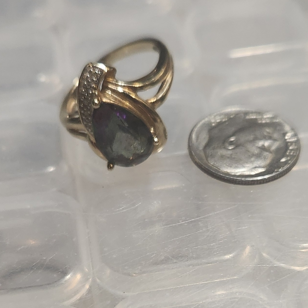 10kt..Gold Large  Mystic Topaz Ring With Diamond Accents - Picture 15 of 15